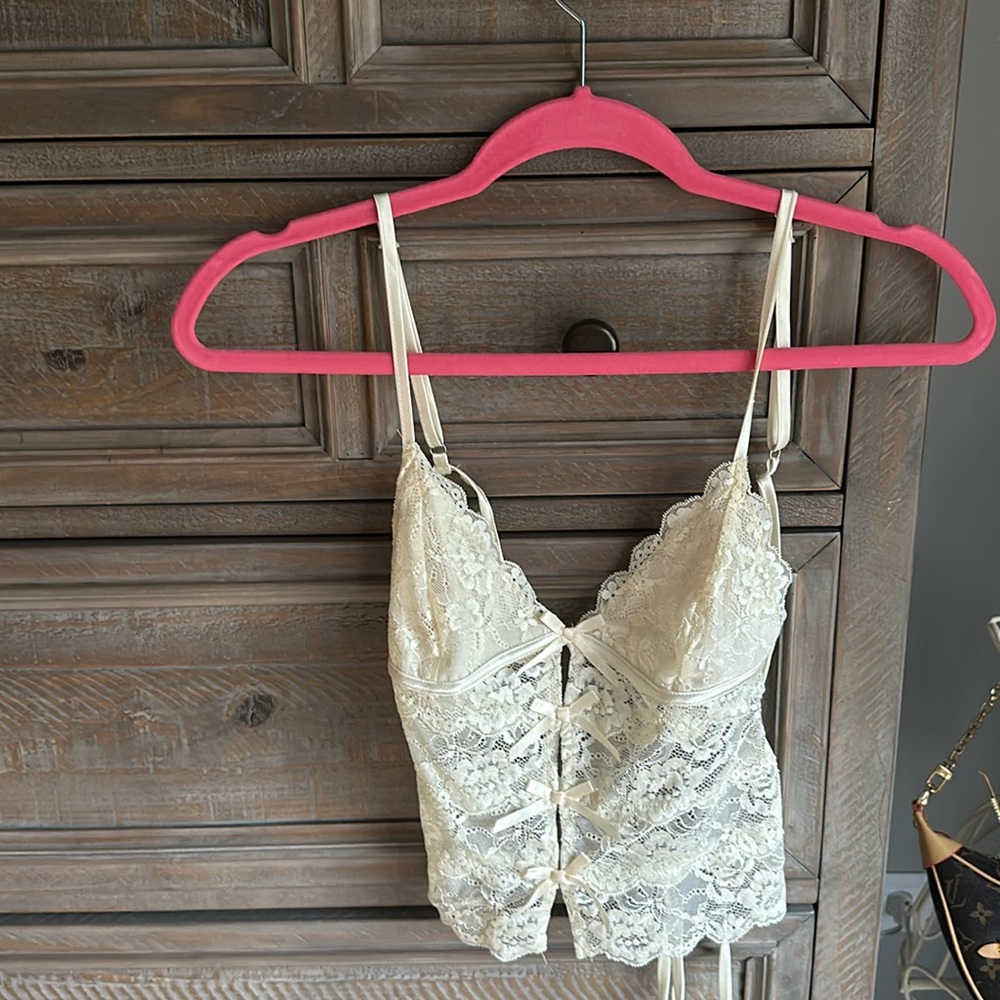 Edikted Lace Top